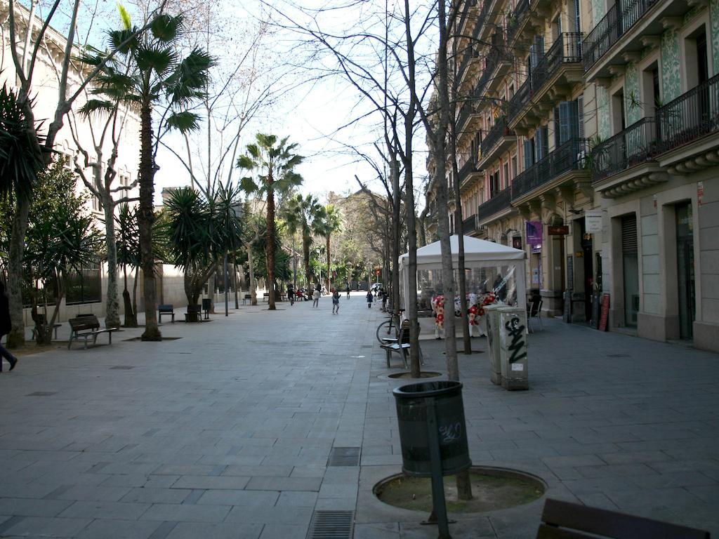 Appartamento Enric Granados 15 Barcellona Esterno foto